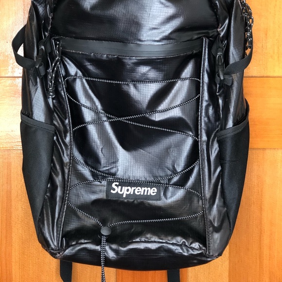 ♥️Supreme Black Backpack ♥️ - Picture 2 of 11